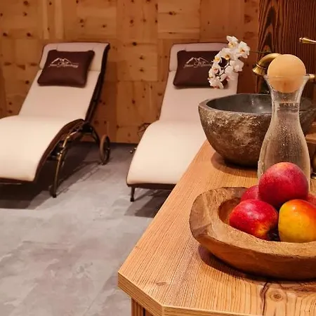 Haus Marchegg Appartement Tux