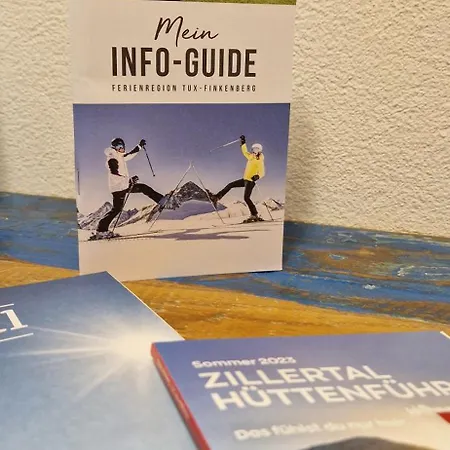 Haus Marchegg Appartement Tux