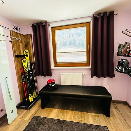 Haus Marchegg Apartment Tux