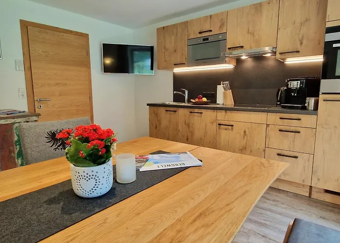 Haus Marchegg * تكس