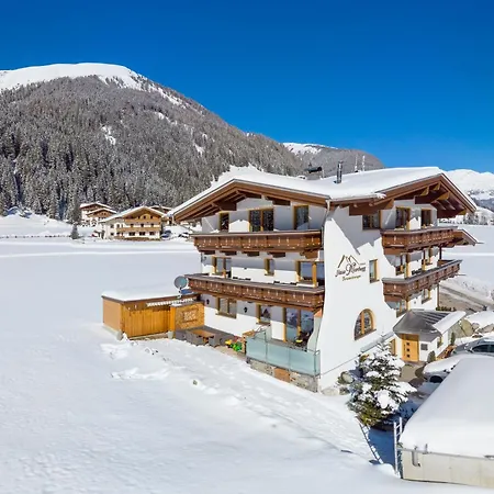 Haus Marchegg Апартаменты *