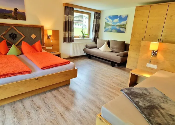 Haus Marchegg Апартаменты *