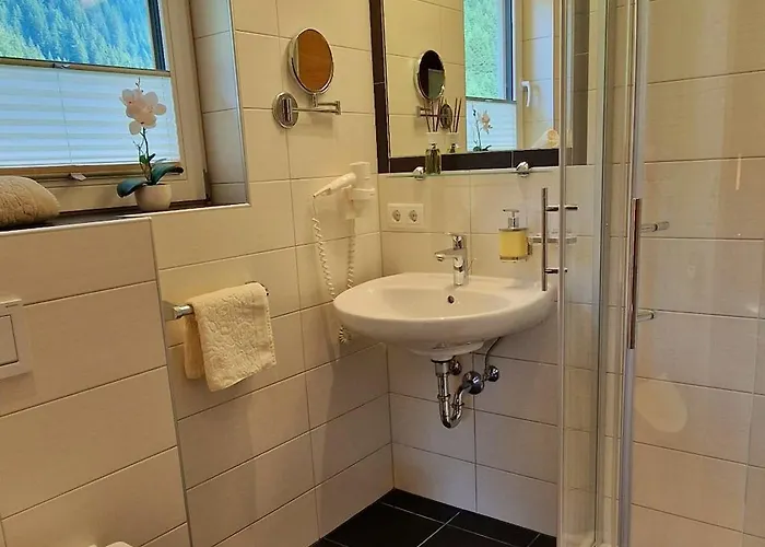 Haus Marchegg Тукс