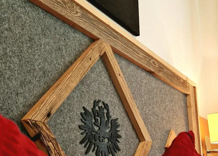 Haus Marchegg Апартаменты Тукс